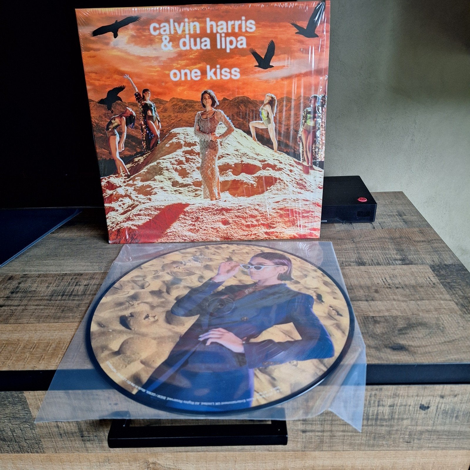 Calvin harris & dua lipa one kiss picture disc vinyl, Cd's en Dvd's, Colored vinyl, Ophalen of Verzenden, Zo goed als nieuw, EP