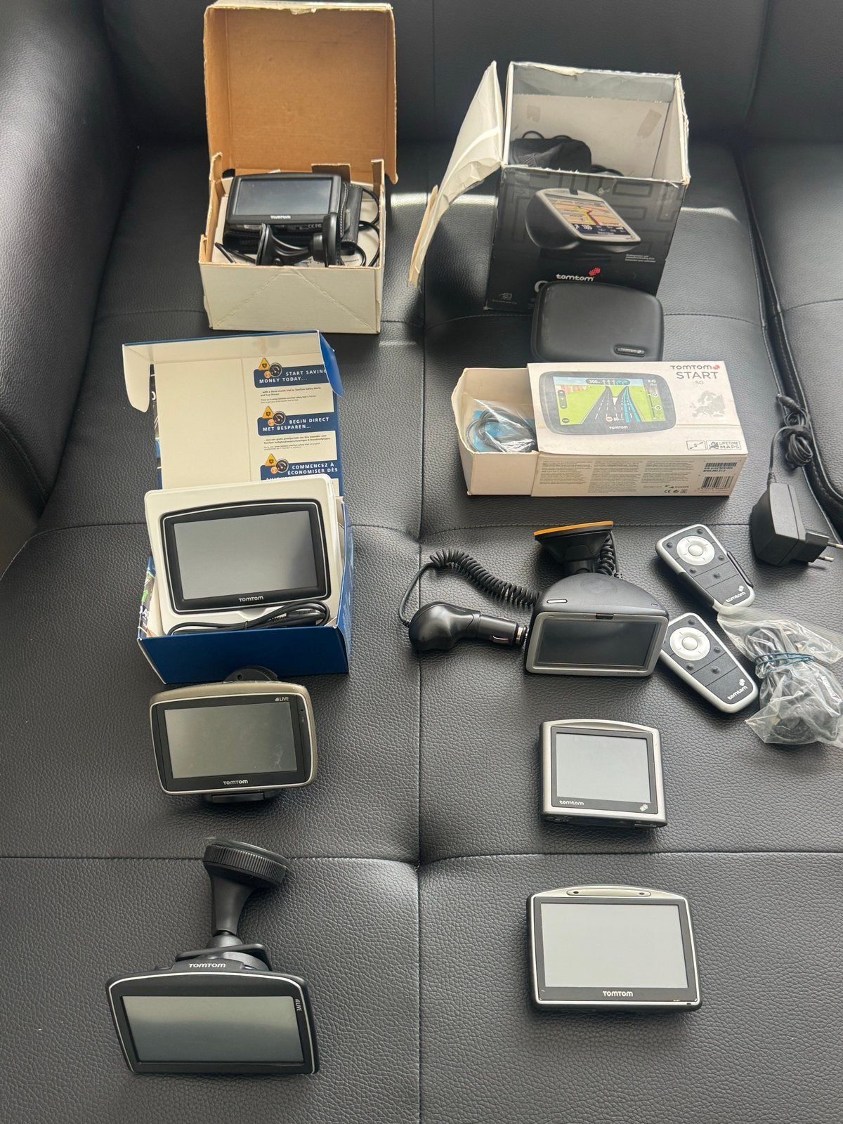 Partij TomTom navigatiesystemen - Diverse modellen, Auto diversen, Ophalen of Verzenden, Gebruikt
