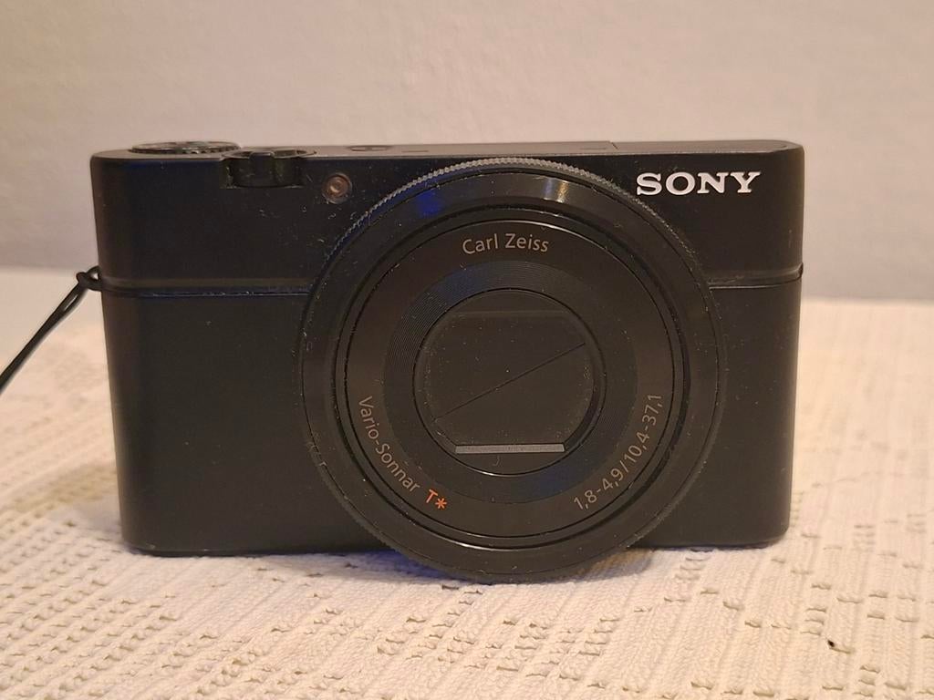 Sony RX100 Compact Camera - Carl Zeiss Lens, Ophalen, Gebruikt, Sony, Minder dan 4 keer