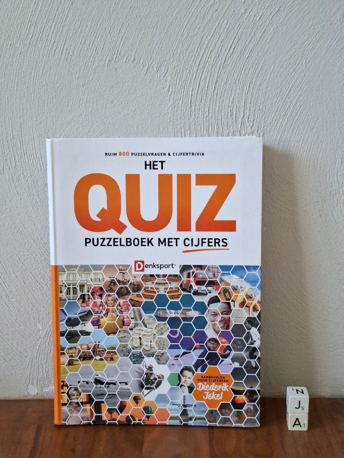 Het Quiz Puzzelboek met Cijfers - DenkSport, Ophalen of Verzenden, Zo goed als nieuw, Puzzelboek