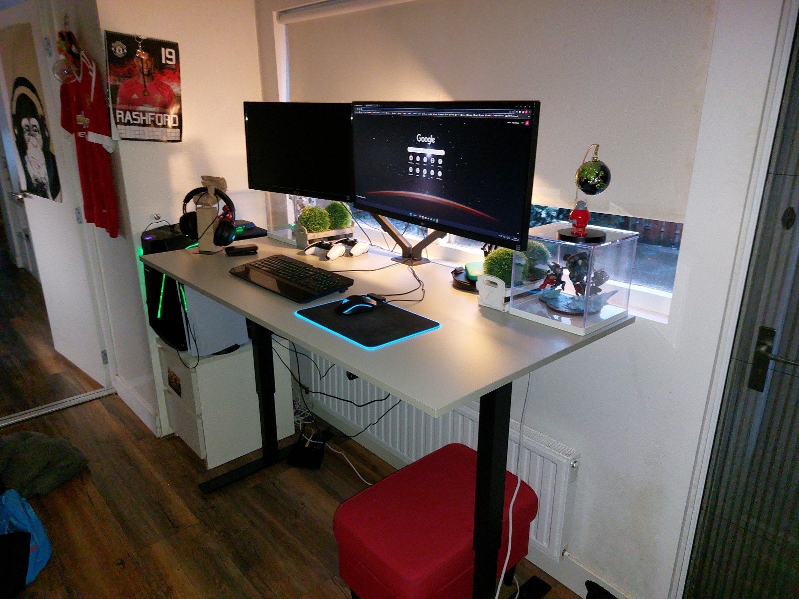 IKEA Trotten bureau 160x80 - lichte beschadigingen, Zit-sta bureau, Gebruikt, Spaanplaat of MDF, In hoogte verstelbaar