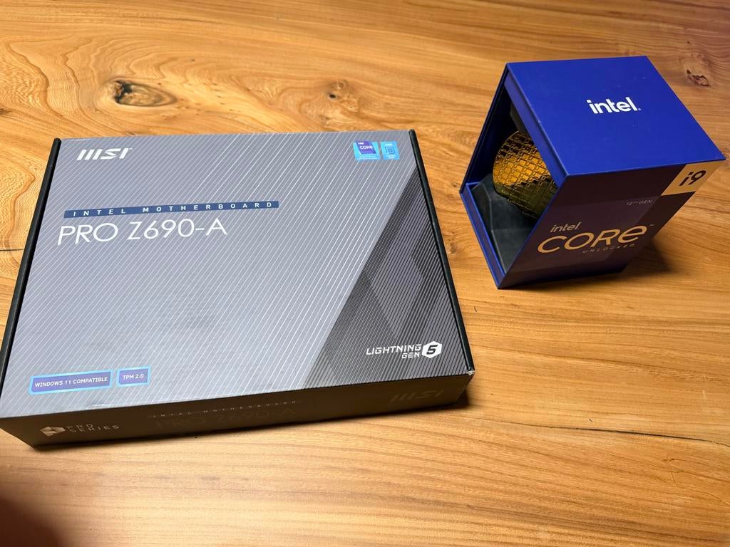 Intel Core i9-12900K met MSI PRO Z690-A voor DDR-5, Computers en Software, Processors, Ophalen of Verzenden, Gebruikt, 16-core