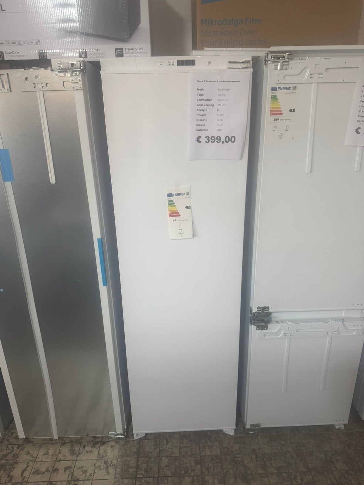 Inbouw koelkast sleepdeur nieuw 295 liter