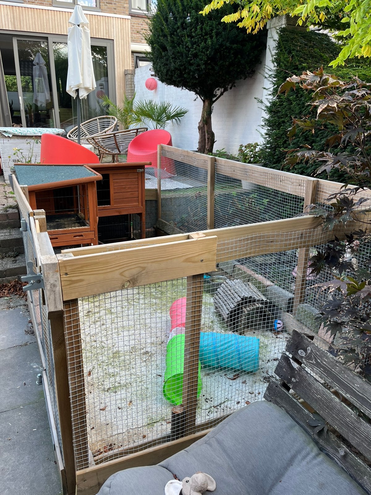 Buitenhok in goede staat, Dieren en Toebehoren, Ophalen, 110 cm of meer, Zo goed als nieuw, 90 cm of meer