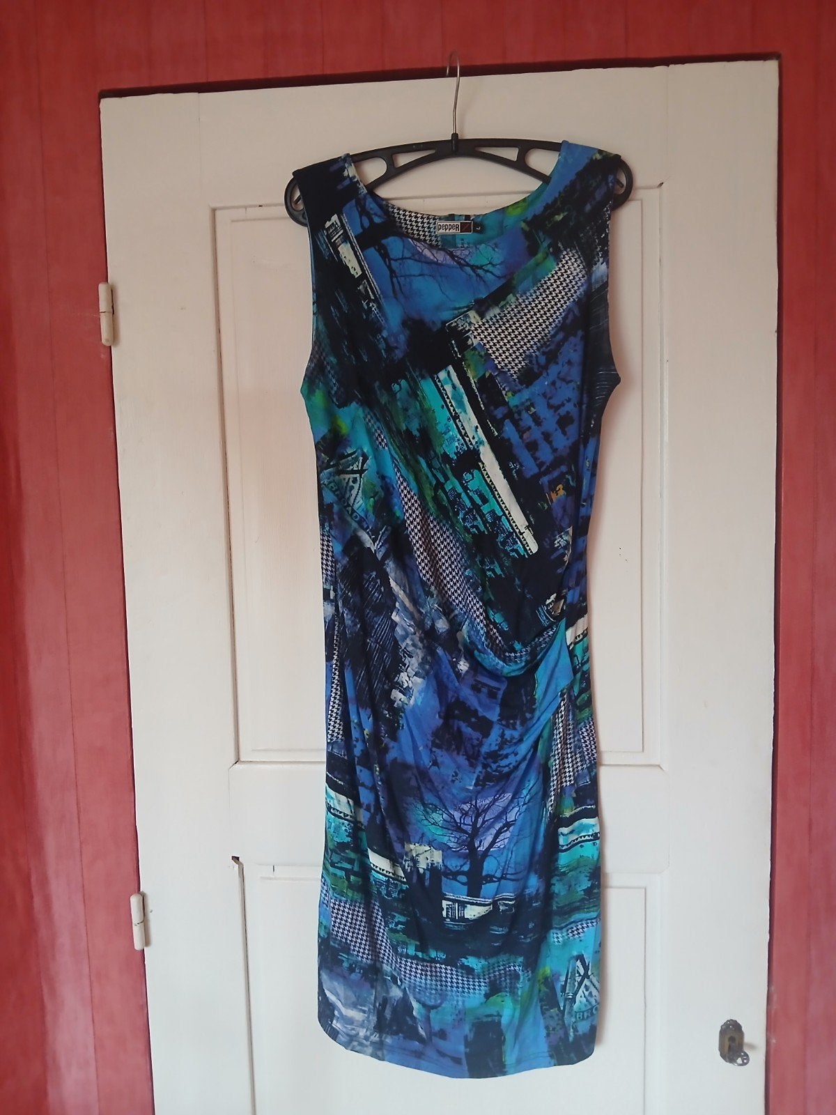 Prachtige jurk van PepperZ in maat L, Kleding | Dames, Blauw, Maat 42/44 (L), Zo goed als nieuw, Onder de knie