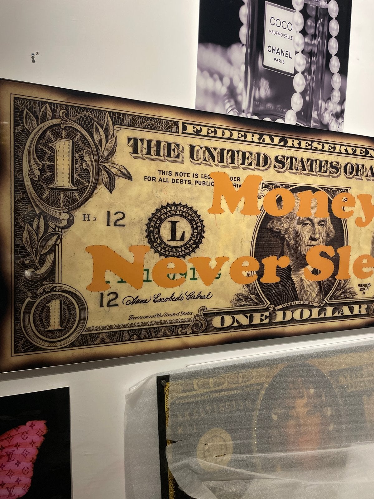 Exclusief epoxy : "Money Never Sleeps"200x70, Ophalen, Overig onderwerp, Print, Overige materialen
