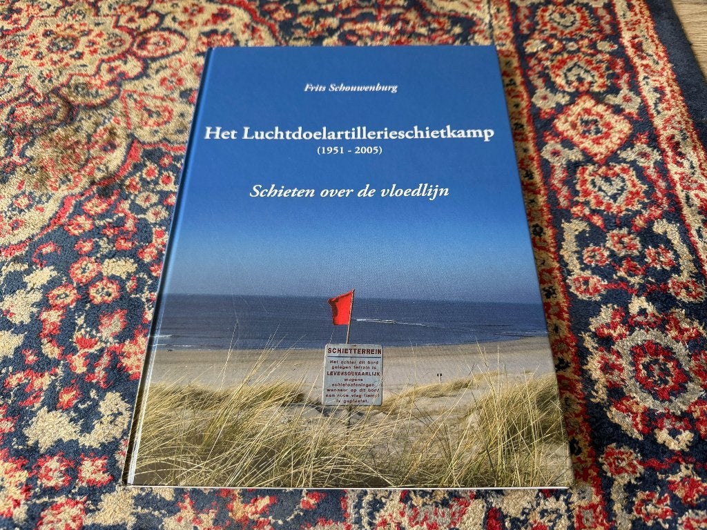 Het Luchtdoelartillerieschietkamp 1951-2005. Schieten over, Boeken, Nieuw, Ophalen of Verzenden, Landmacht, 1945 tot heden