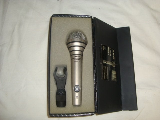 Gebruikt: AKG D330BT MARK ii microfoon 20260407, Ophalen of Verzenden, Mteurope@outlook.com, Zangmicrofoon, AKG