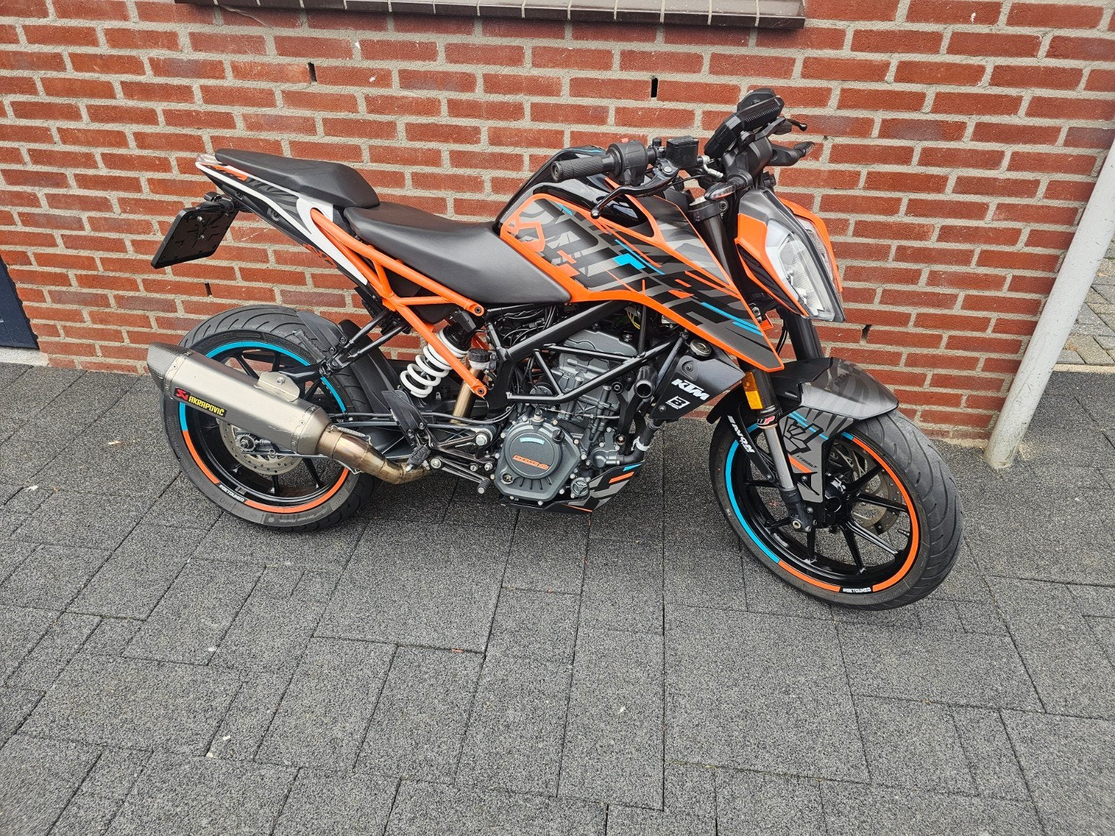 KTM Duke 125 2018, Motoren, Motoren | KTM, LED Verlichting, Particulier, 125 cc, 11 kW of minder