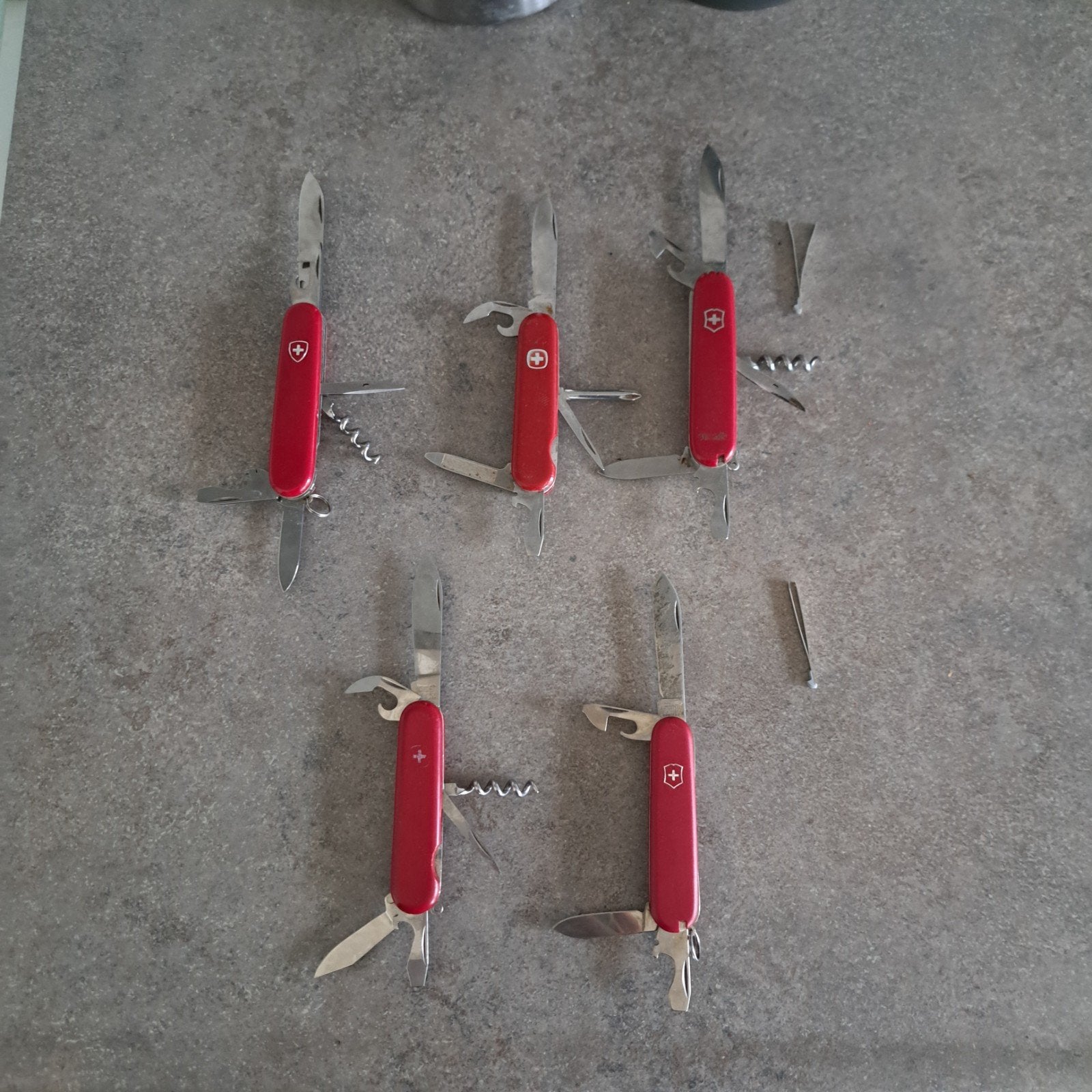 5x Zwitsers Victorinox zakmes,  €45,00, Ophalen of Verzenden, Zo goed als nieuw