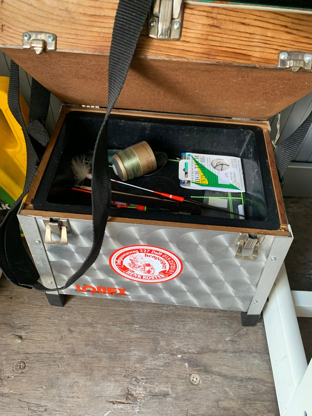 Visserszitkist met inhoud - Ideaal voor de visser, Ophalen of Verzenden, Gebruikt, Koffer of Tas