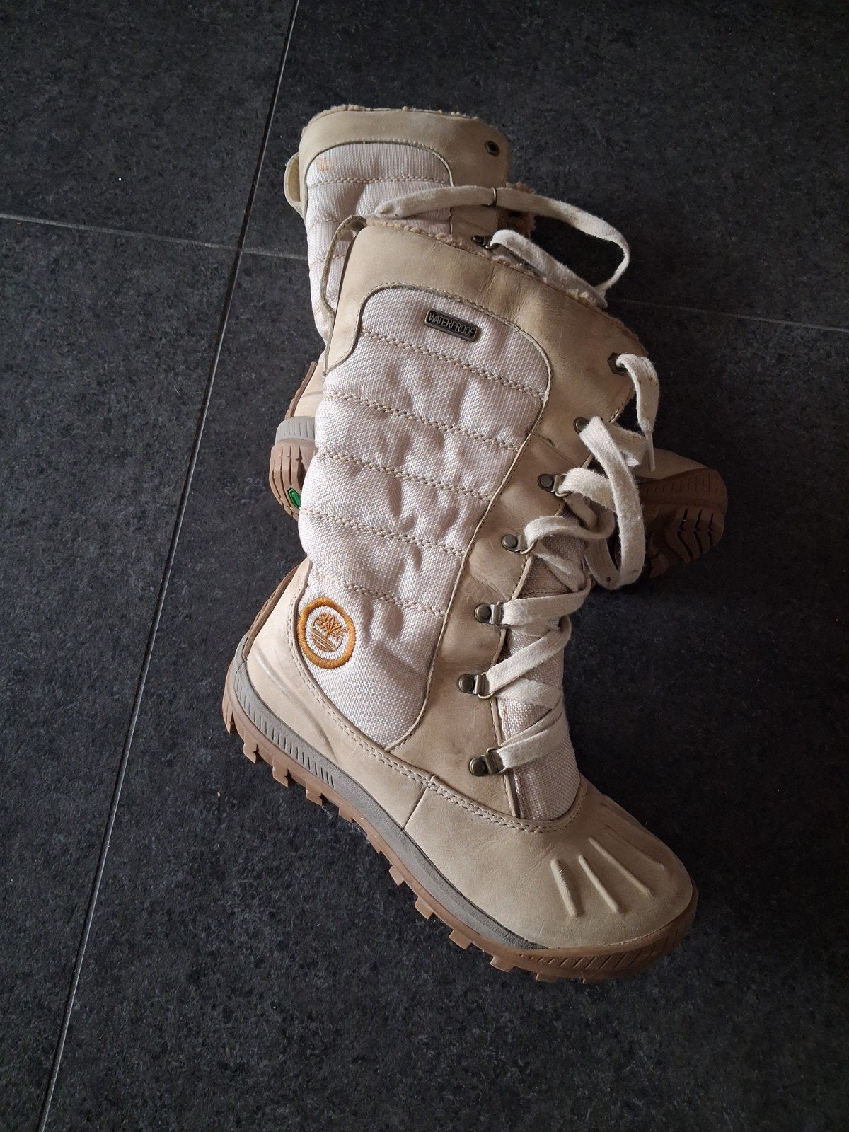 Timberland Gore-Tex Winterlaarzen - Beige, Kleding | Dames, Hoge laarzen, Beige, Ophalen of Verzenden, Timberland