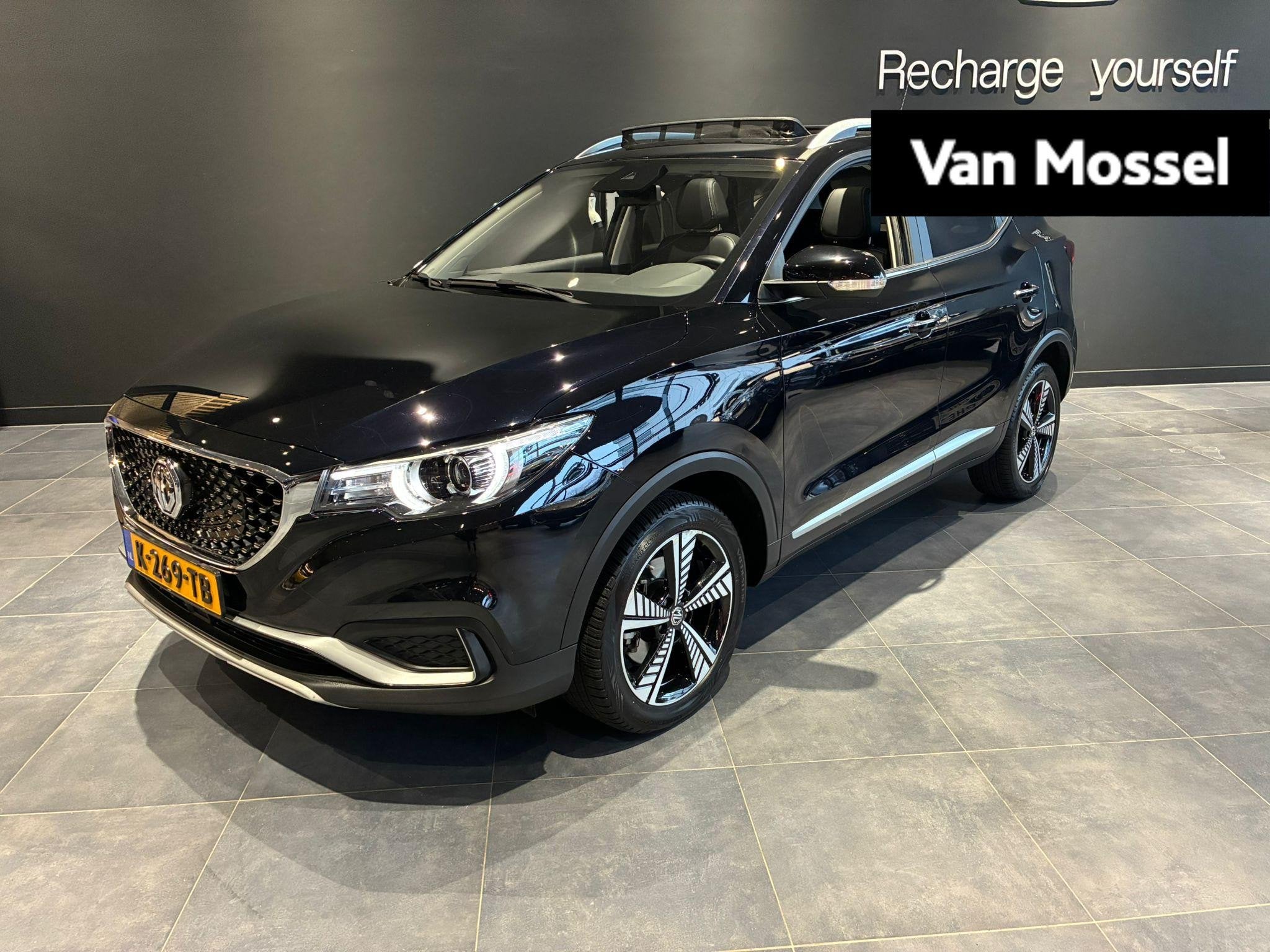 MG ZS EV Luxury 45 kWh | Camera achter | Carplay | Kunstlede, Auto's, Gebruikt, 143 pk, ZS, 1507 kg