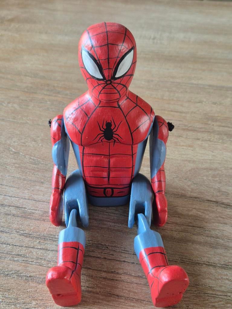 Houten Spiderman figuur, Ophalen of Verzenden, Zo goed als nieuw