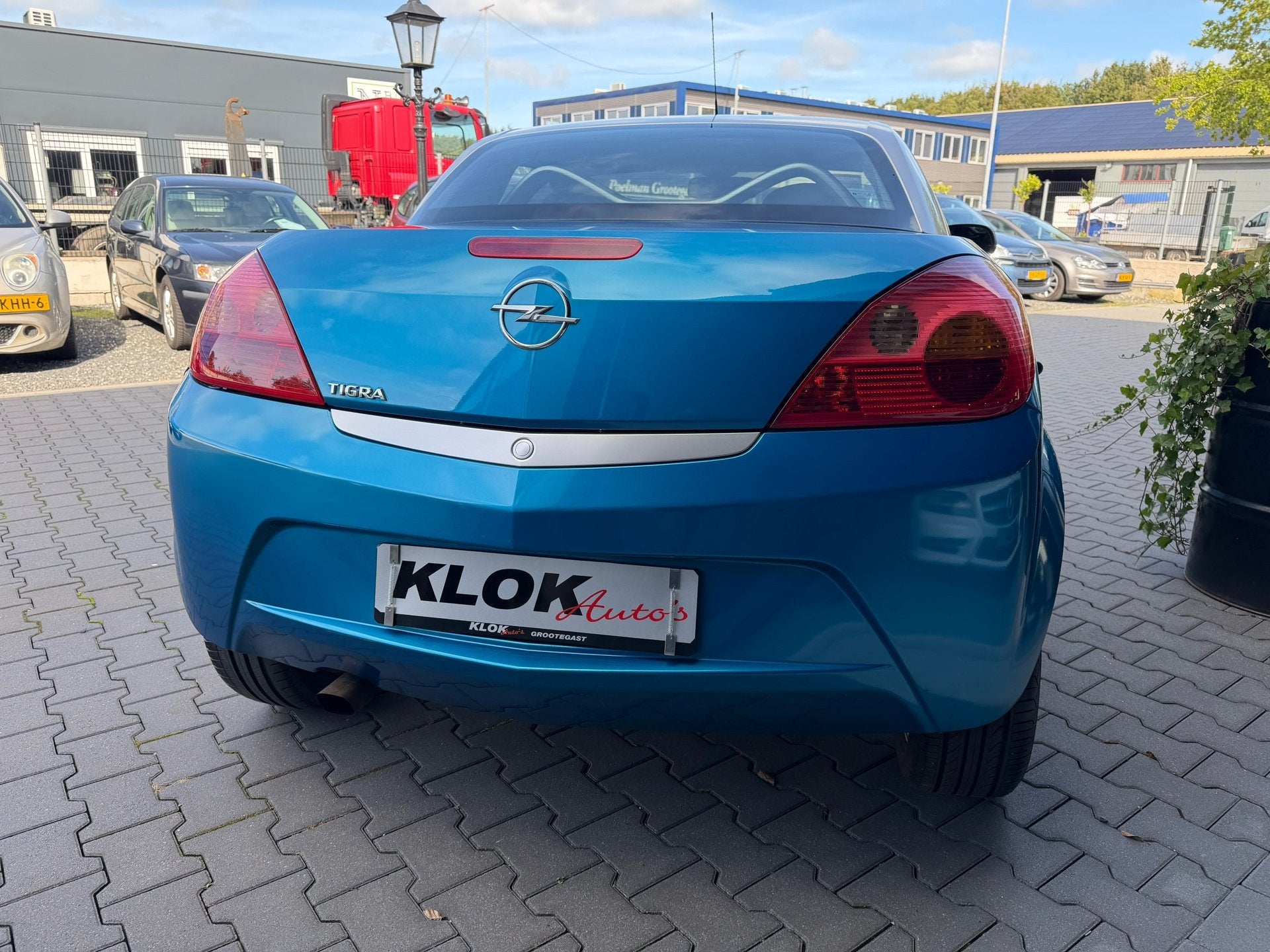 Opel Tigra TwinTop 1.4-16V Sport, Voorwielaandrijving, Gebruikt, Zwart, 4 cilinders