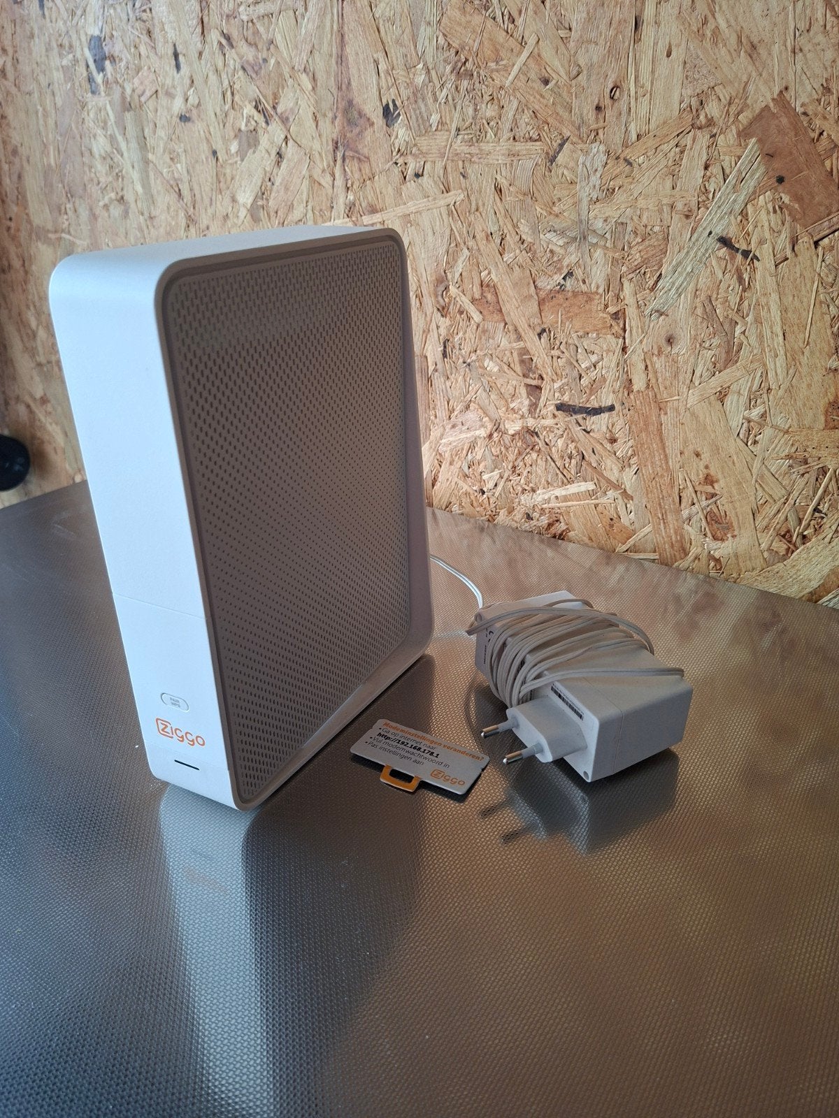 Ziggo modem/router - Connectbox, Ophalen, Gebruikt, Router met modem, Ziggo