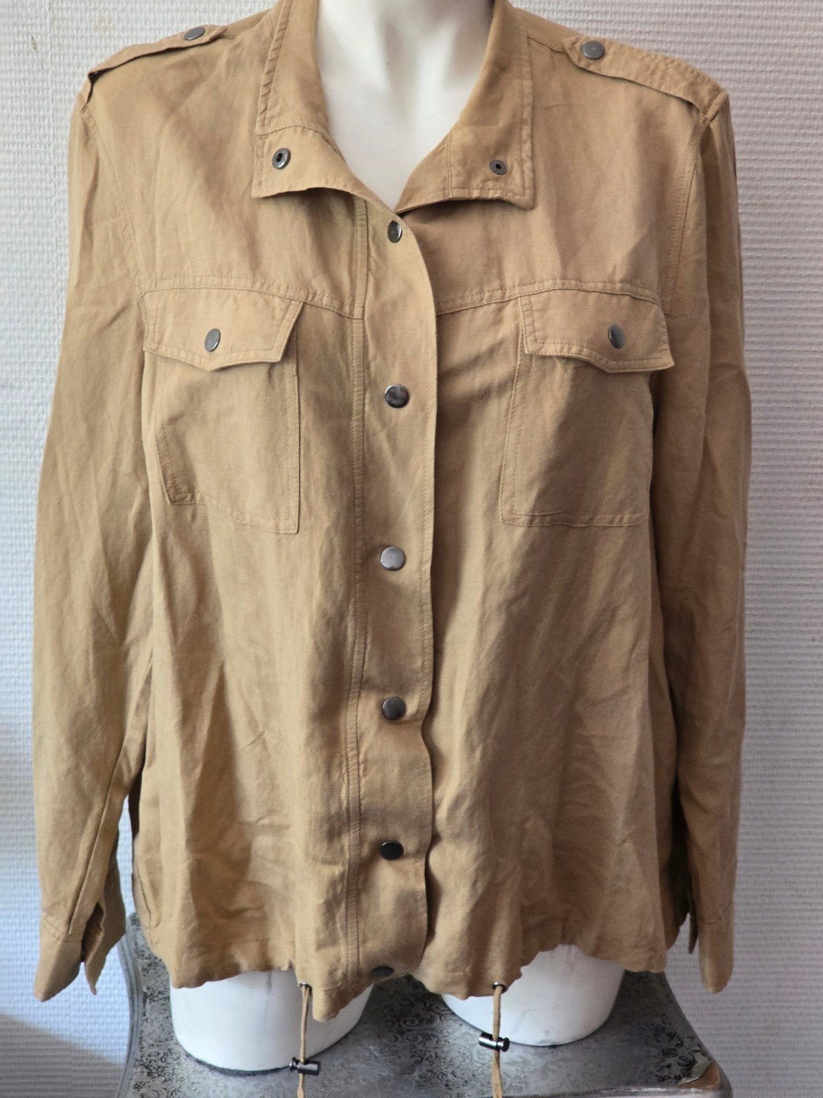 Norah Linnen Blouse Maat 46 - Beige, Kleding | Dames, Blouses en Tunieken, Beige, Maat 46/48 (XL) of groter, Ophalen of Verzenden