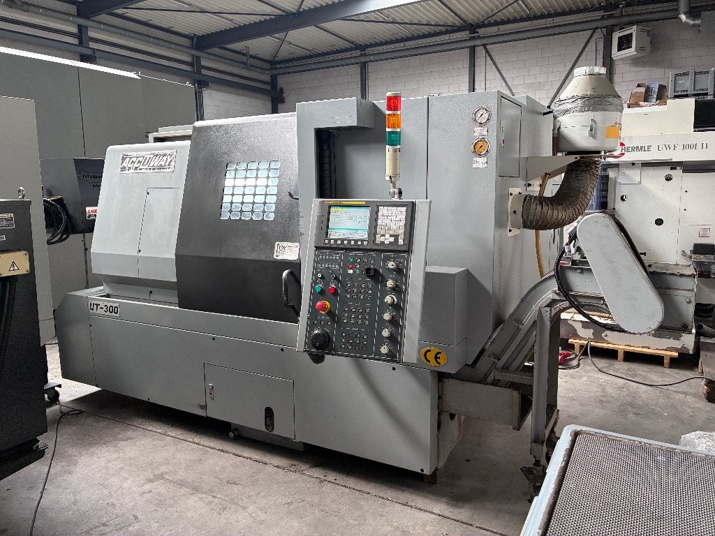 CNC-Draaibank Accuway UT-300