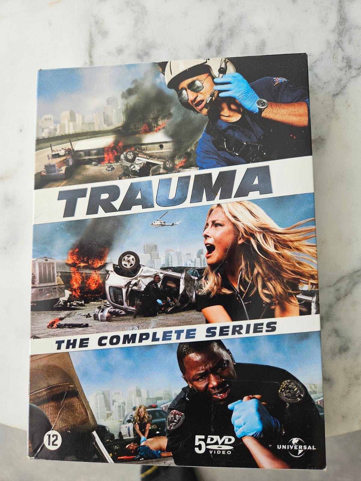 Trauma: The Complete Series (5 DVD Boxset), Gebruikt, Boxset, Drama, Ophalen of Verzenden