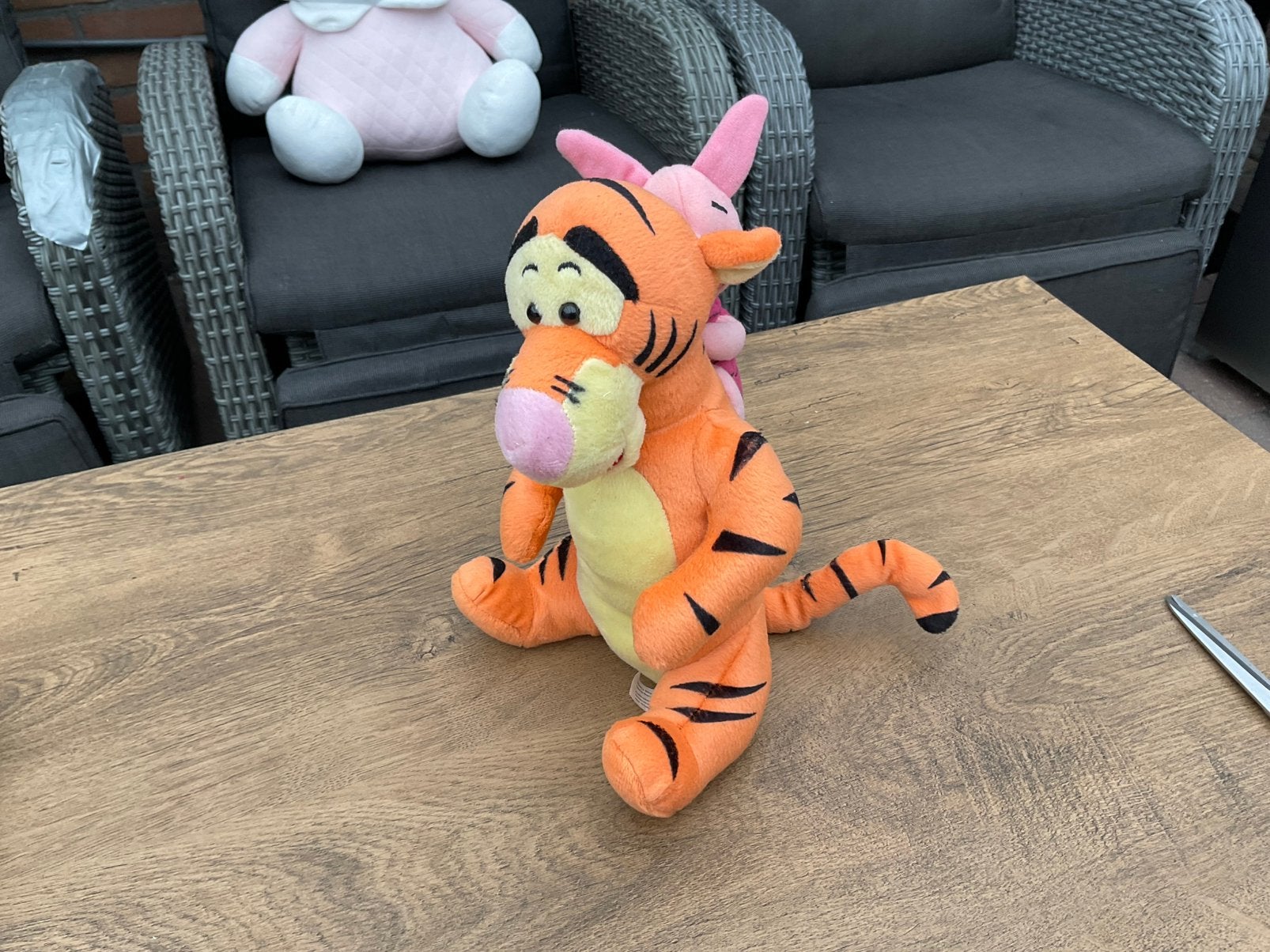 Zgan, niet kapot, Disney Teigetje met Knorretje knuffel, Ophalen, Winnie de Poeh of vrienden, Zo goed als nieuw, Knuffel