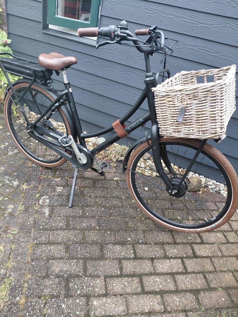 Stella stadsfiets Dolce zwart, Gebruikt, 56 cm of meer, Schijfrem, Ophalen