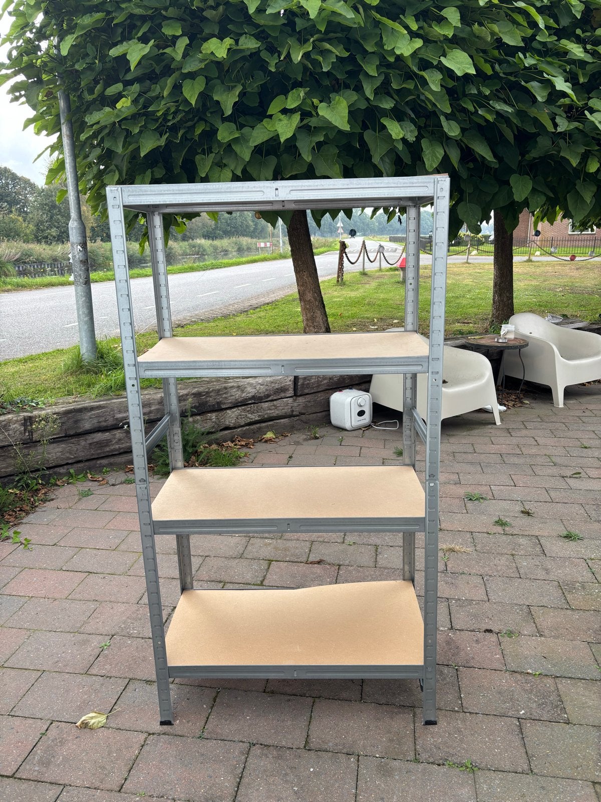 Stelling kast, Ophalen