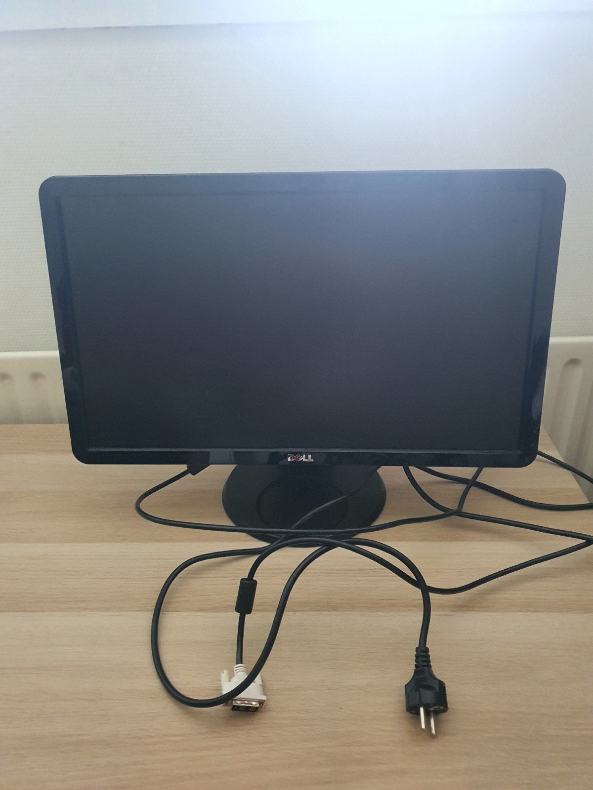 Dell scherm - zie foto's voor aansluiting, Computers en Software, Ophalen