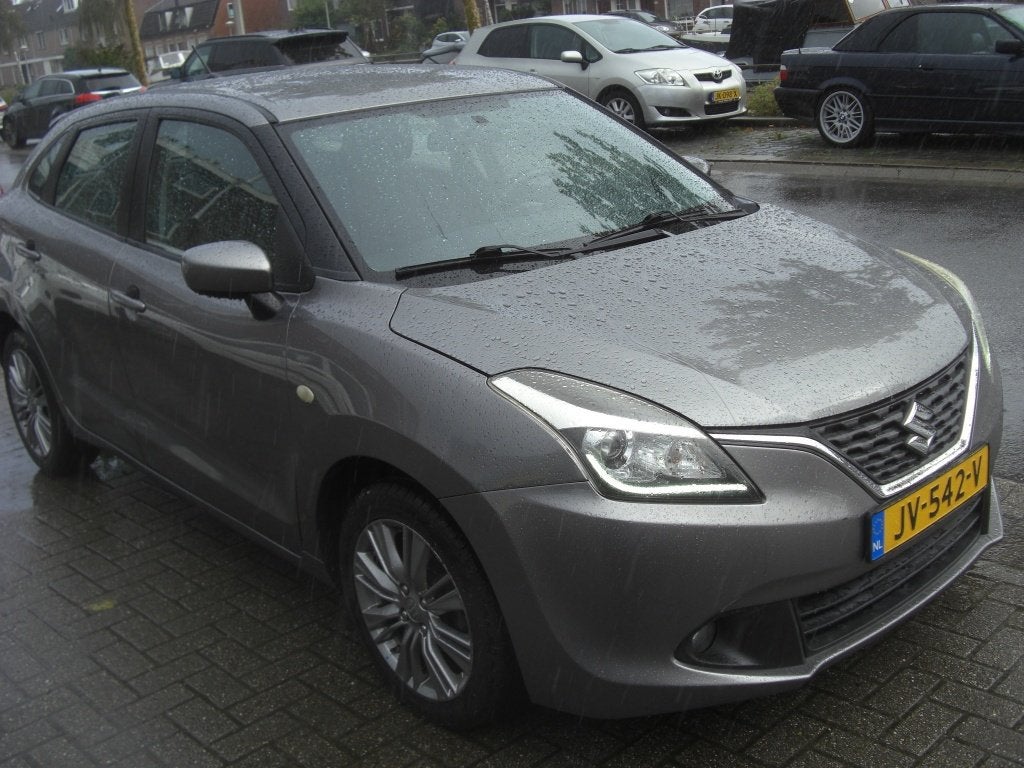 Suzuki Baleno NAP 1e eign 1.2 Exclusive airco, Dealer onderhouden, Gebruikt, 4 cilinders, 840 kg