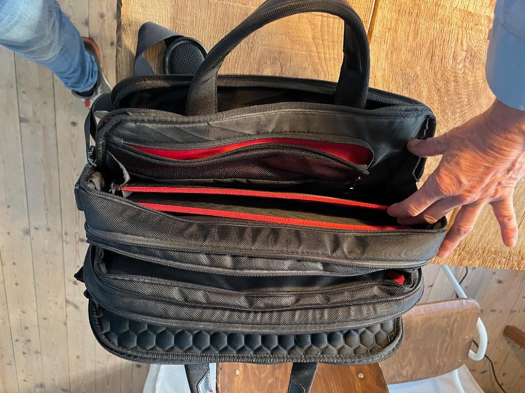 Samsonite Pro-DLX 5 Laptoptas (15.6") - Zwart, Ophalen, 15 inch, Gebruikt, Aktetas