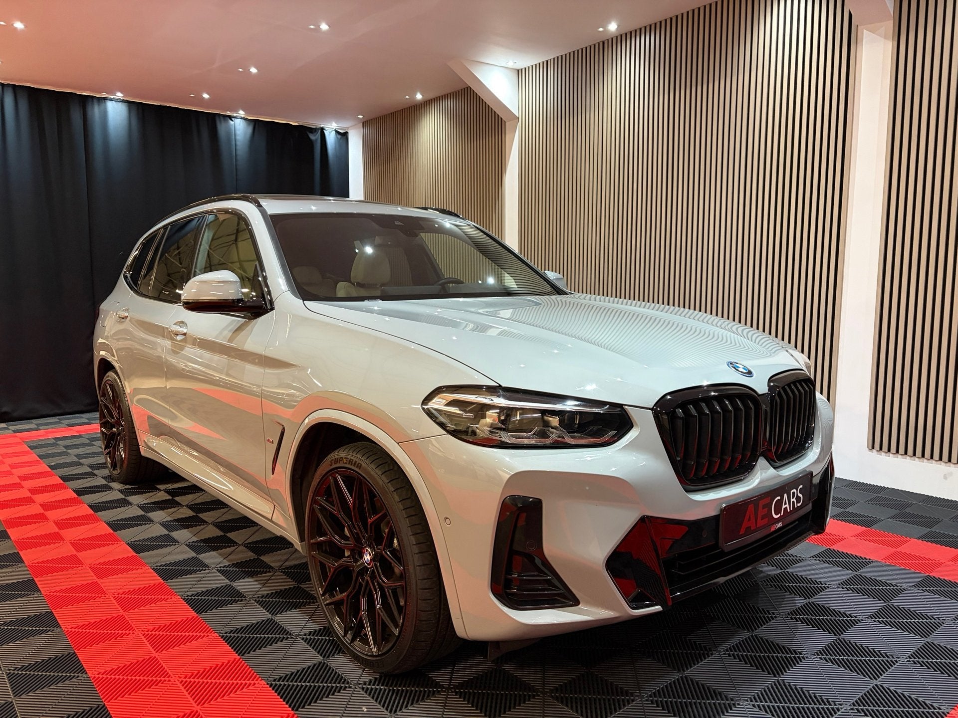 BMW X3 XDrive30e High Executive M-Sport Leder/Pano/Headup/21, Auto's, BMW, Gebruikt, Adaptive Cruise Control, Bedrijf, Vierwielaandrijving