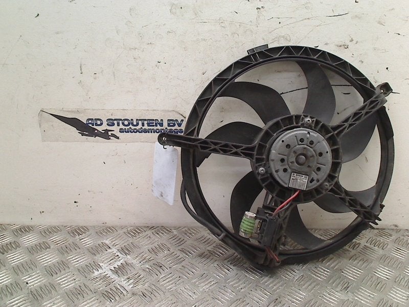 Koelventilator Mini Mini (R56) 2010 1742275263204, Gebruikt, Petuelring 130, München 80809, , Duitsland, Mini, Minikundenbetreuung@mini.de