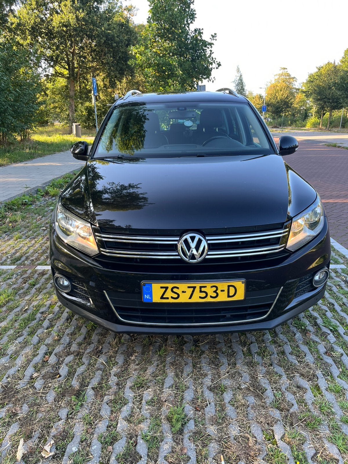 Volkswagen Tiguan 2.0 TDI 103KW 4MOTION DSG 2013 Zwart, Auto's, Volkswagen, Automaat, Zwart, 4 cilinders, Zwart