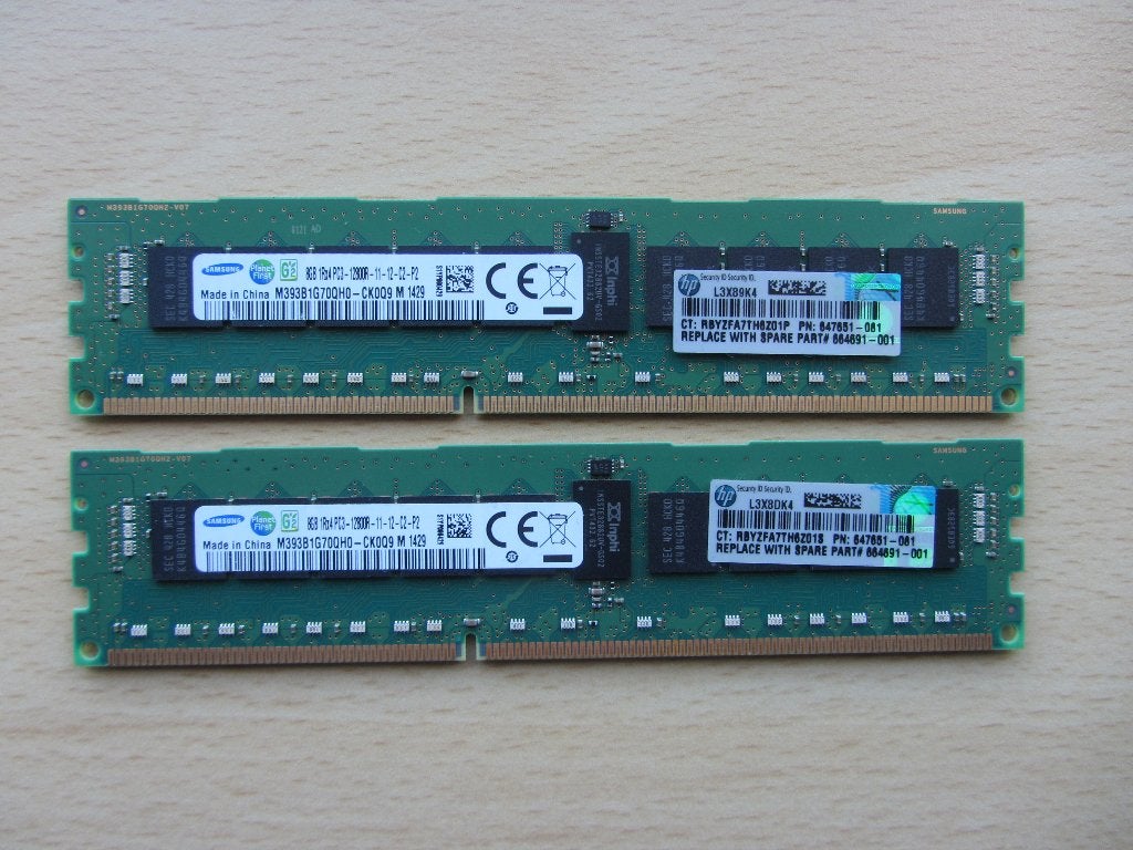 2x Samsung 8GB PC3-12800 DDR3-1600MHz ECC Registered CL11, Server, 8 GB, DDR3, Ophalen of Verzenden