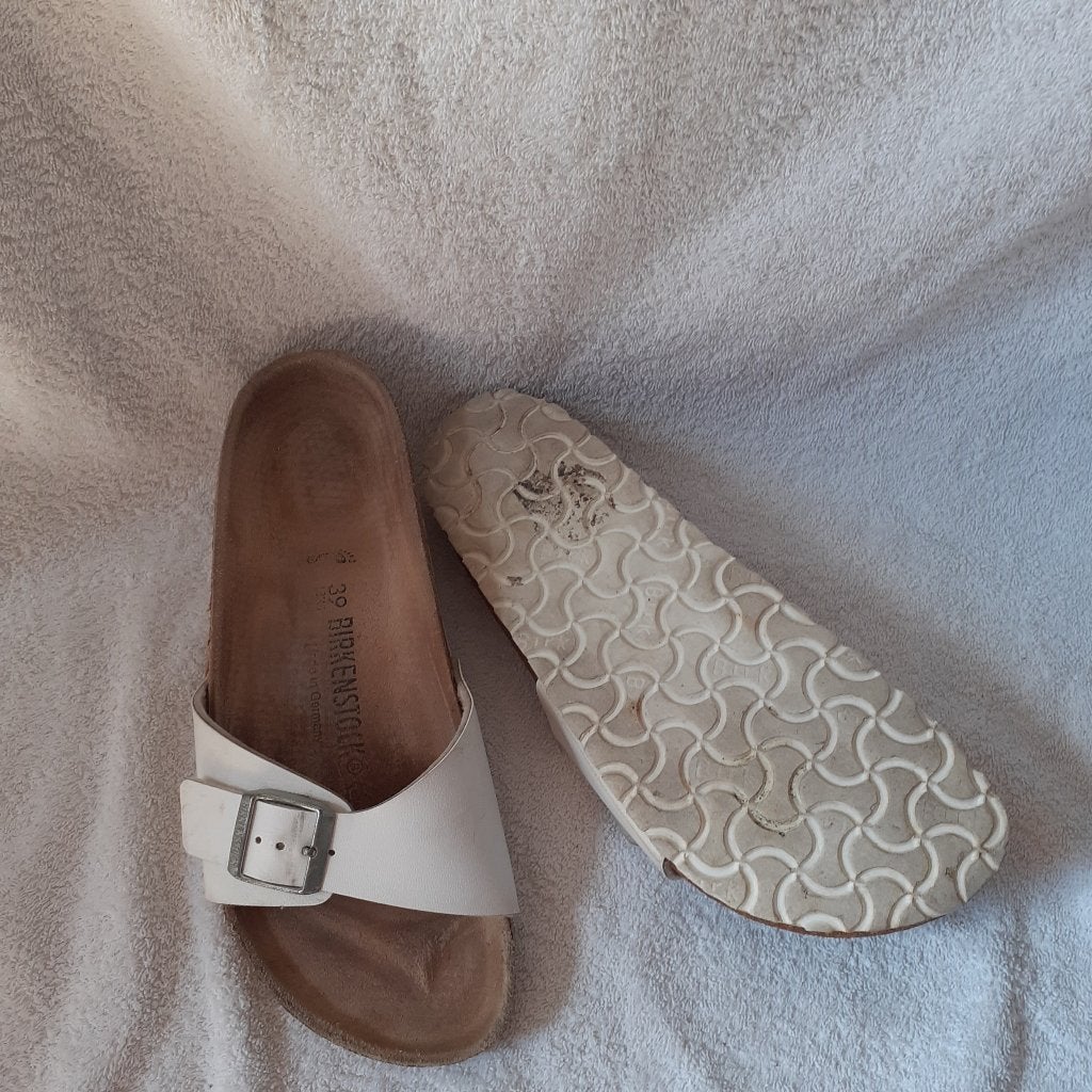 witte birkenstock 39, Slippers, Wit, Ophalen of Verzenden, Zo goed als nieuw
