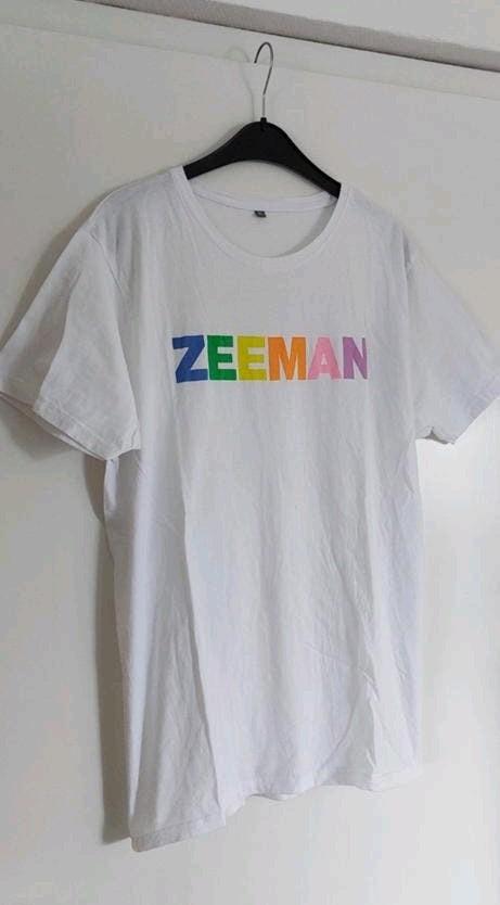 Wit t-shirt M met gekleurde tekst, Ophalen of Verzenden, Wit
