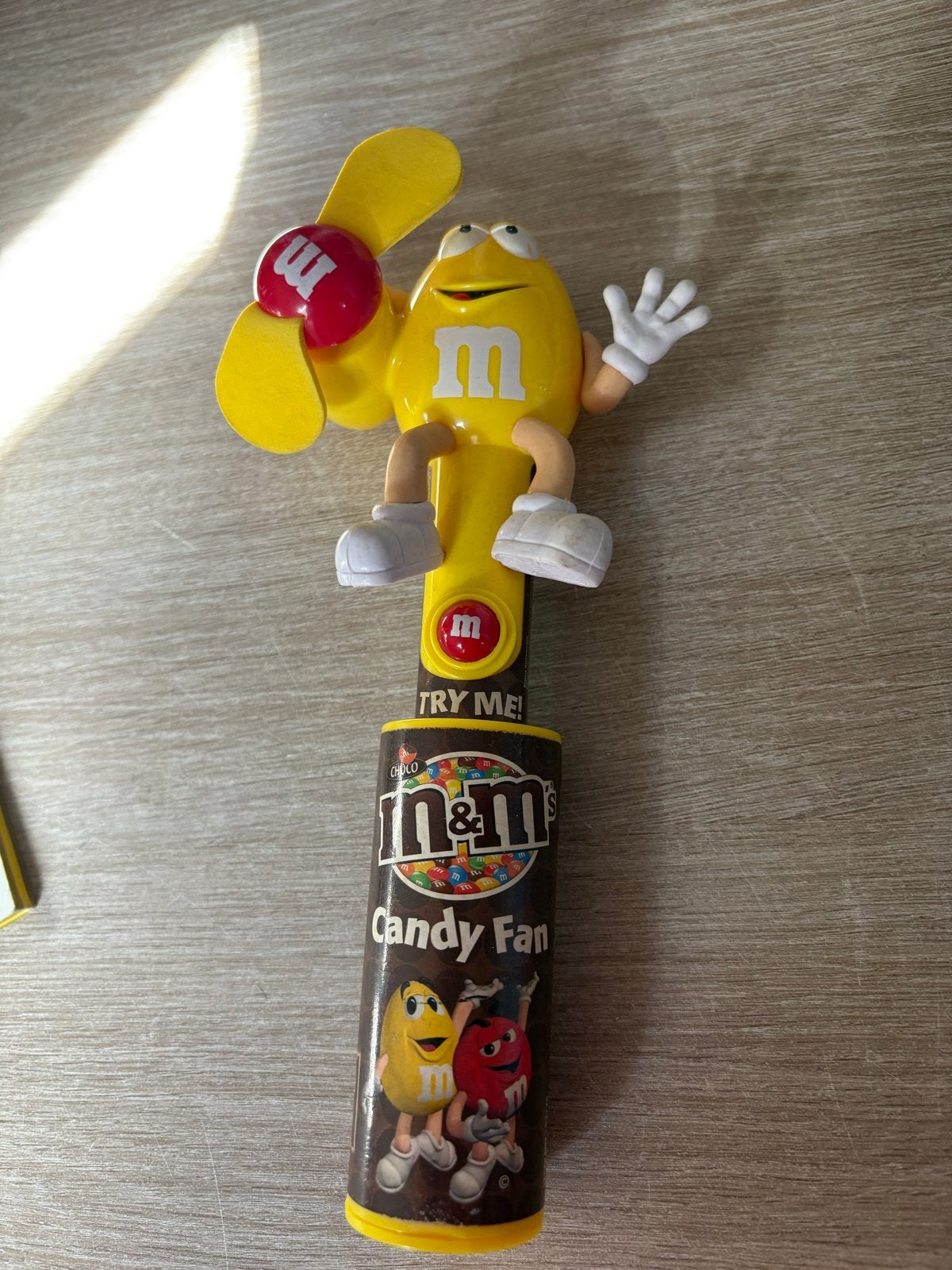 M&M's Candy Fan - Gele M&M Verzamelfiguur met Ventilator, Verzamelen, Ophalen of Verzenden, Gebruikt