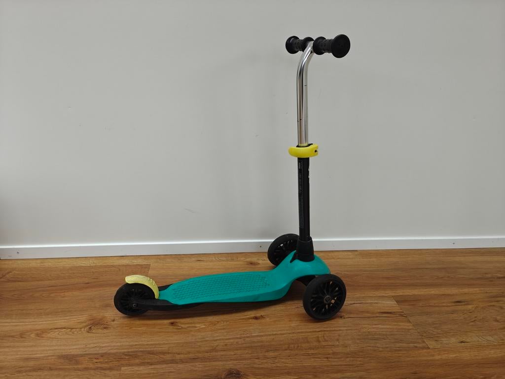 Leuke 3-wiel step voor evenwicht en motoriek, Ophalen of Verzenden, Gebruikt, Gewone step