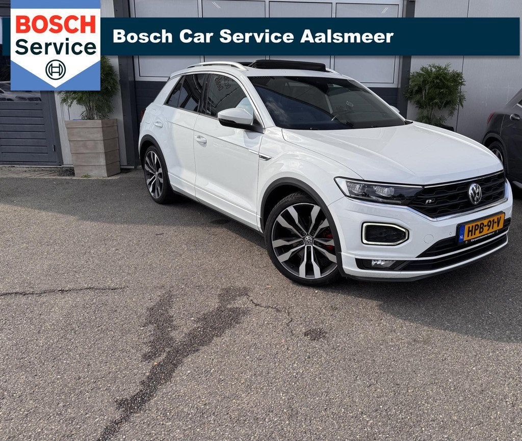 Volkswagen T-Roc 1.5 TSI R-Line / Pano/ R Line / LM Velgen /, Voorwielaandrijving, Euro 6, 4 cilinders, 150 pk