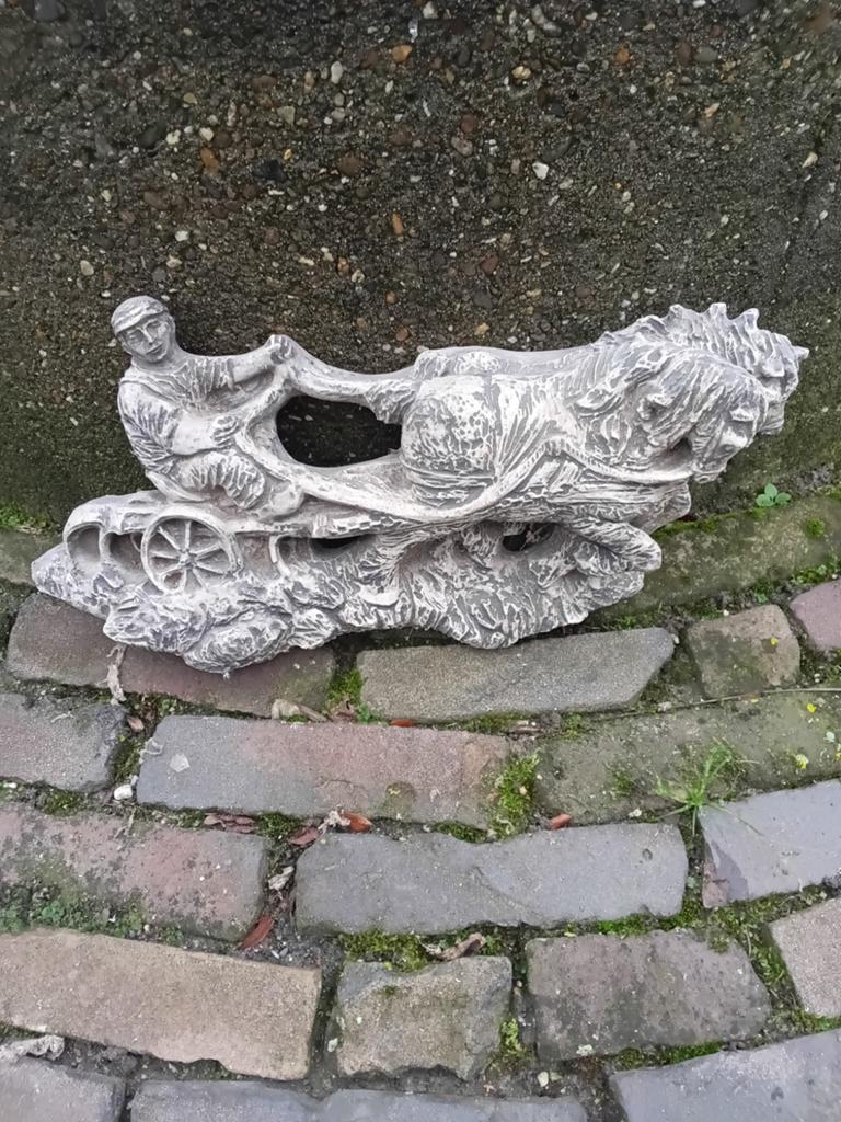 Muurdecoratie boer met paarden, Tuin en Terras, Tuinbeelden, Ophalen of Verzenden, Zo goed als nieuw, Beton
