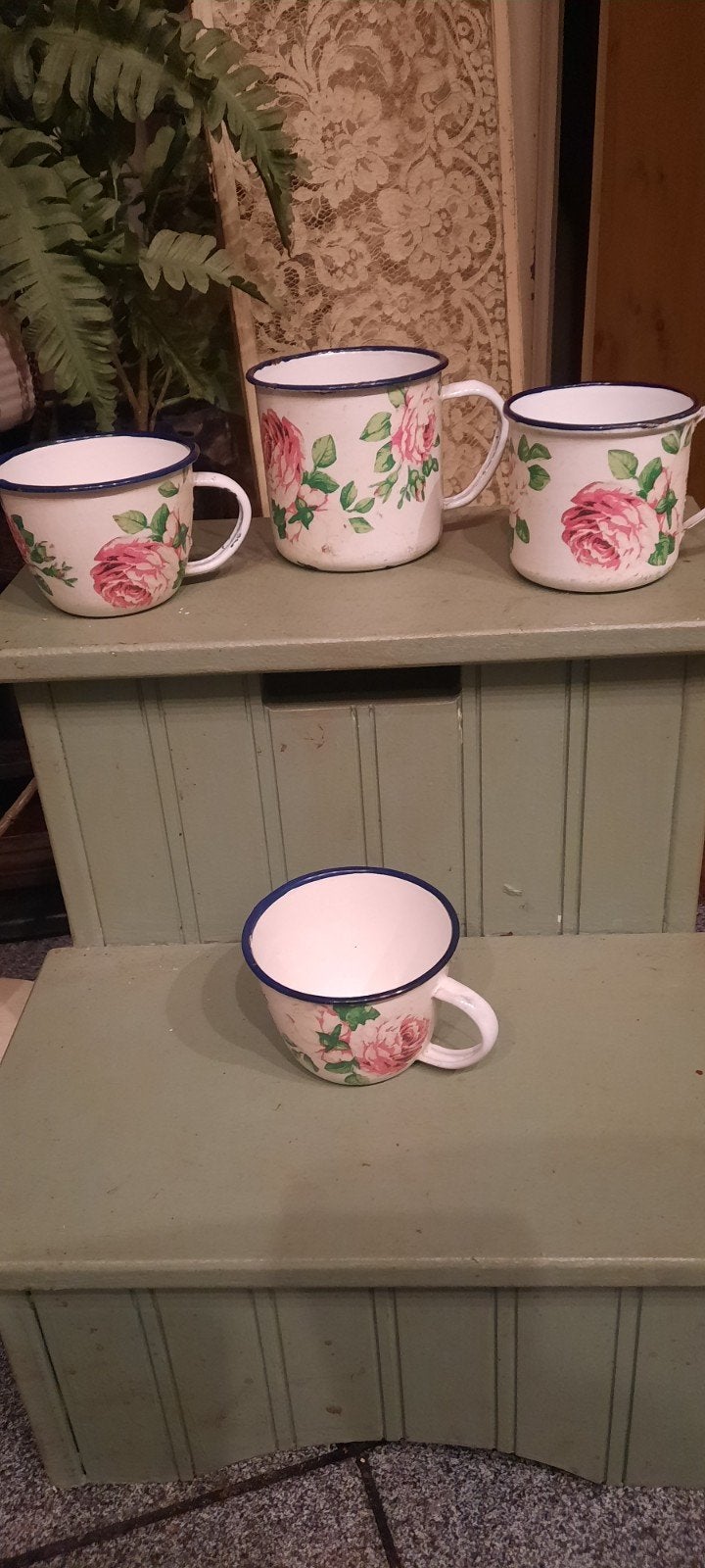 Set van 4 vintage emaille mokken met rozenprint, Ophalen of Verzenden