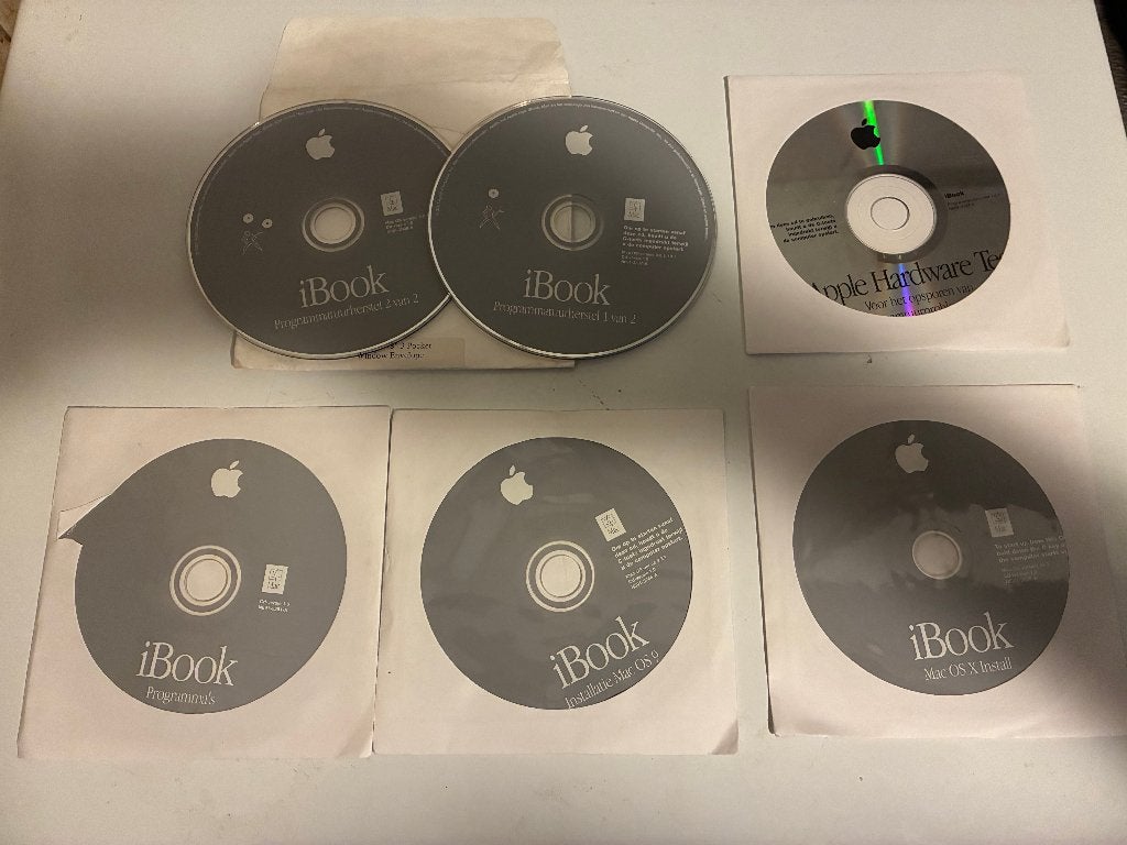 Apple iBook software OSX 9.2.1 & Mac OSX 10.1, Ophalen of Verzenden, Zo goed als nieuw, MacOS