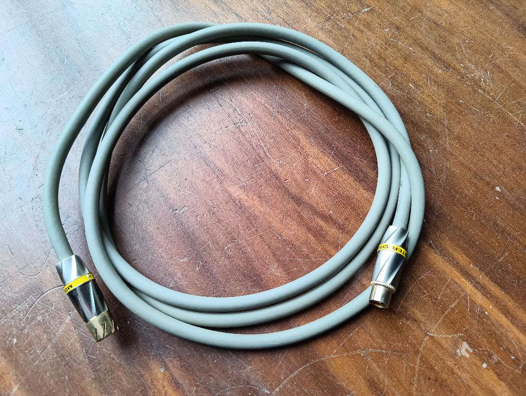 monster cable coaxial 350 pcx, Ophalen of Verzenden, Zo goed als nieuw, 2 tot 5 meter, Coaxiale kabel