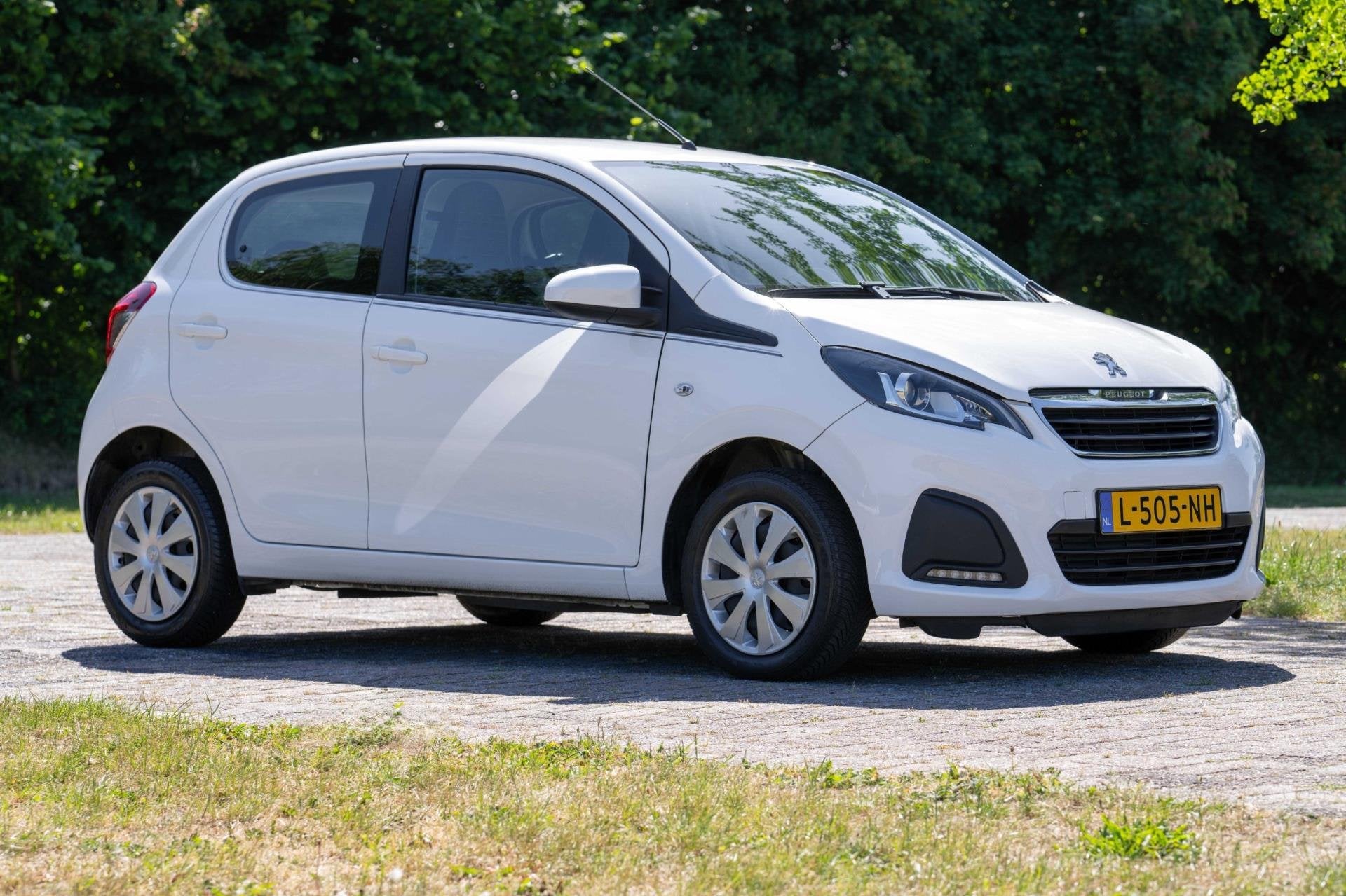 Peugeot 108 1.0 e-VTi Active 40.380 km +NAP NL-auto, Auto's, Stof, Gebruikt, Euro 6, Start-stop-systeem