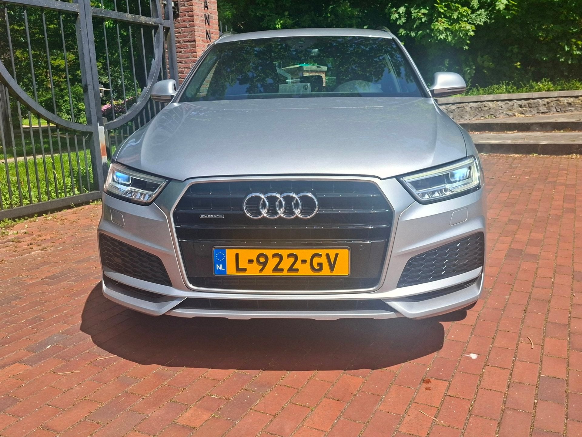 Foto 21 van Audi Q3 2.0 TFSI quattro S-Line Trekhaak Camera Side Assist