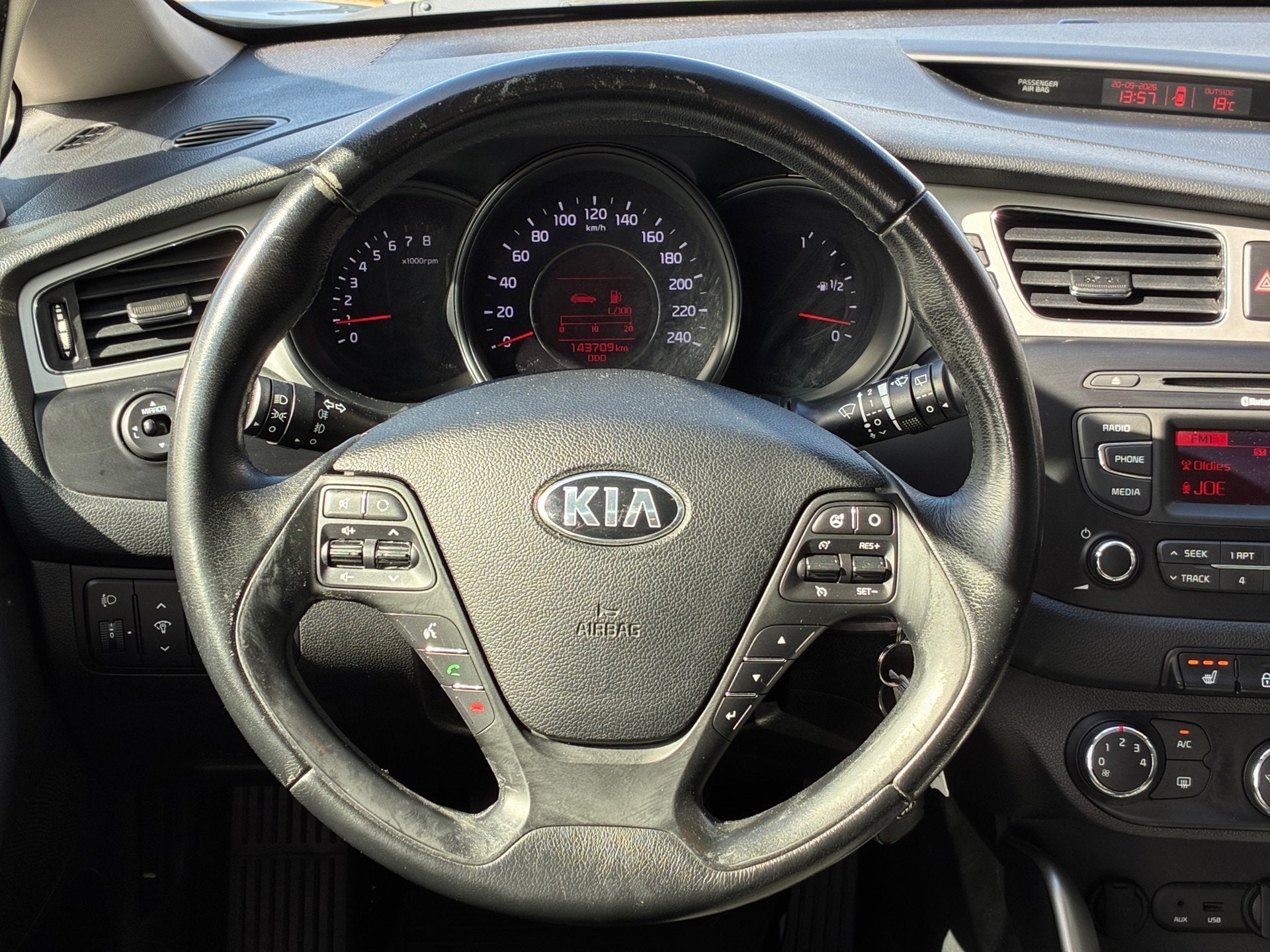 Kia Cee'd 1.4 CVVT|1e Eigenaar|CruiseControl|Airco|PDC|Stoel, Auto's, Voorwielaandrijving, Euro 5, Gebruikt, 4 cilinders