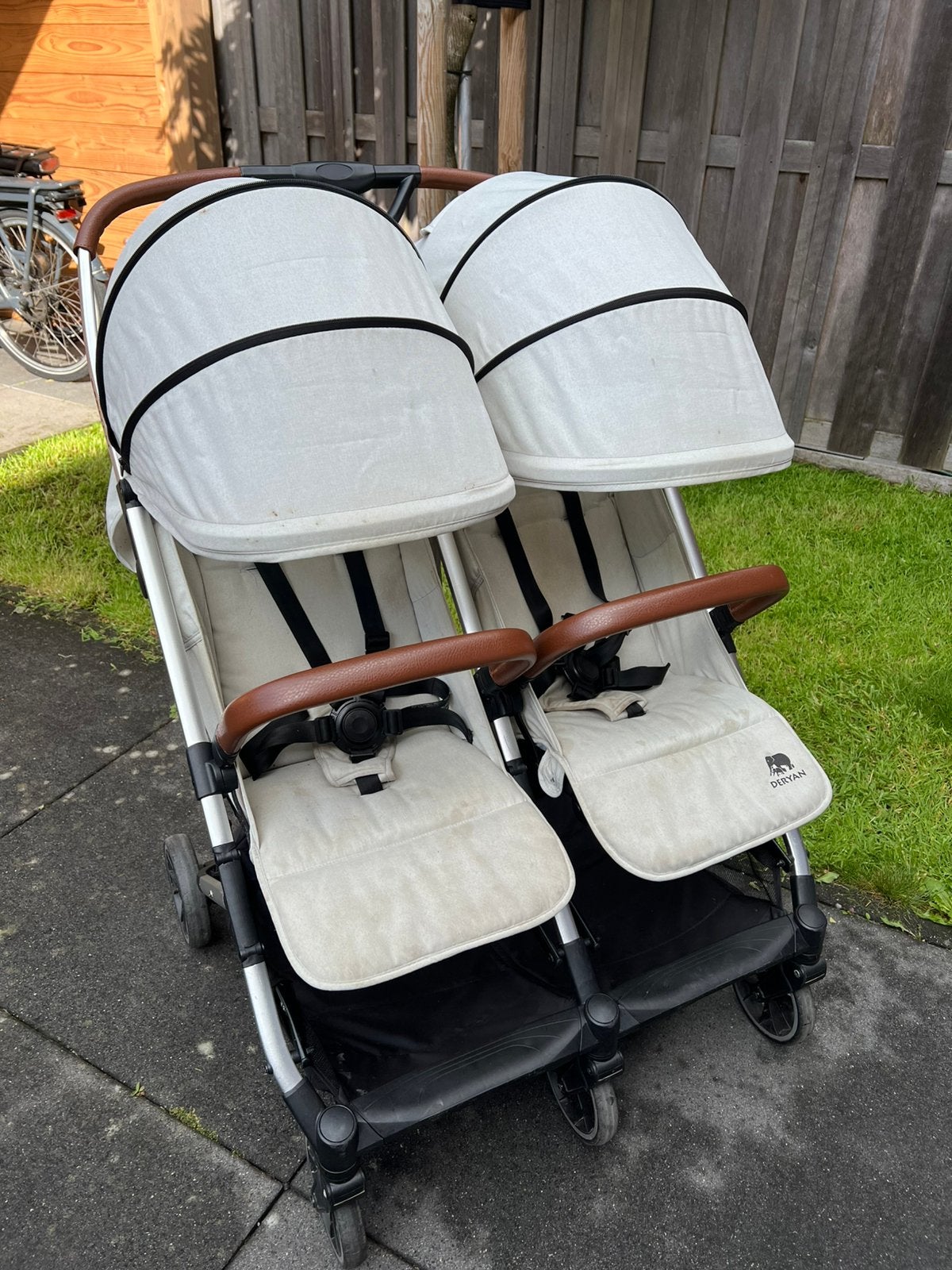 Tweeling Buggy Deryan, Ophalen, Gebruikt, Overige merken