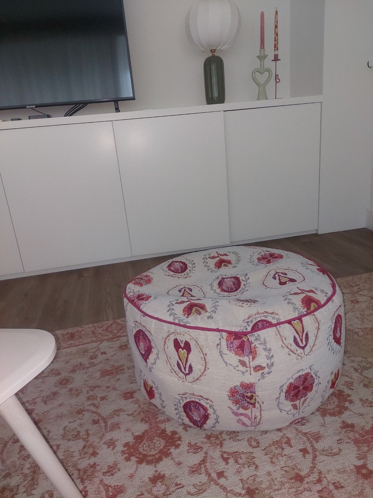 Sissy boy poef, Ophalen, Zo goed als nieuw, Stof, 50 tot 75 cm