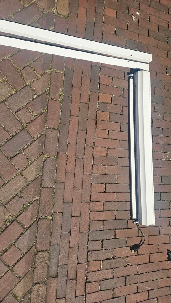 Twee werkende screens, Gebruikt, Minder dan 100 cm, Wit, Ophalen of Verzenden