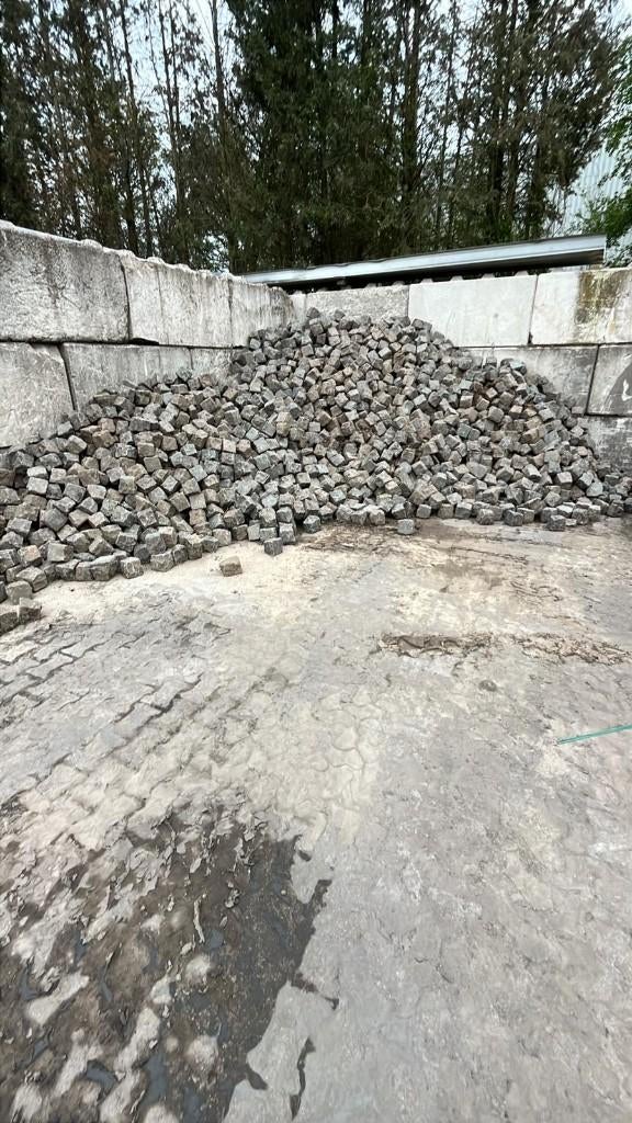 Gebruikte kinderkoppen GROEN PORFIER! - 70m2, Gebruikt, Verzenden, Overige typen, Natuursteen