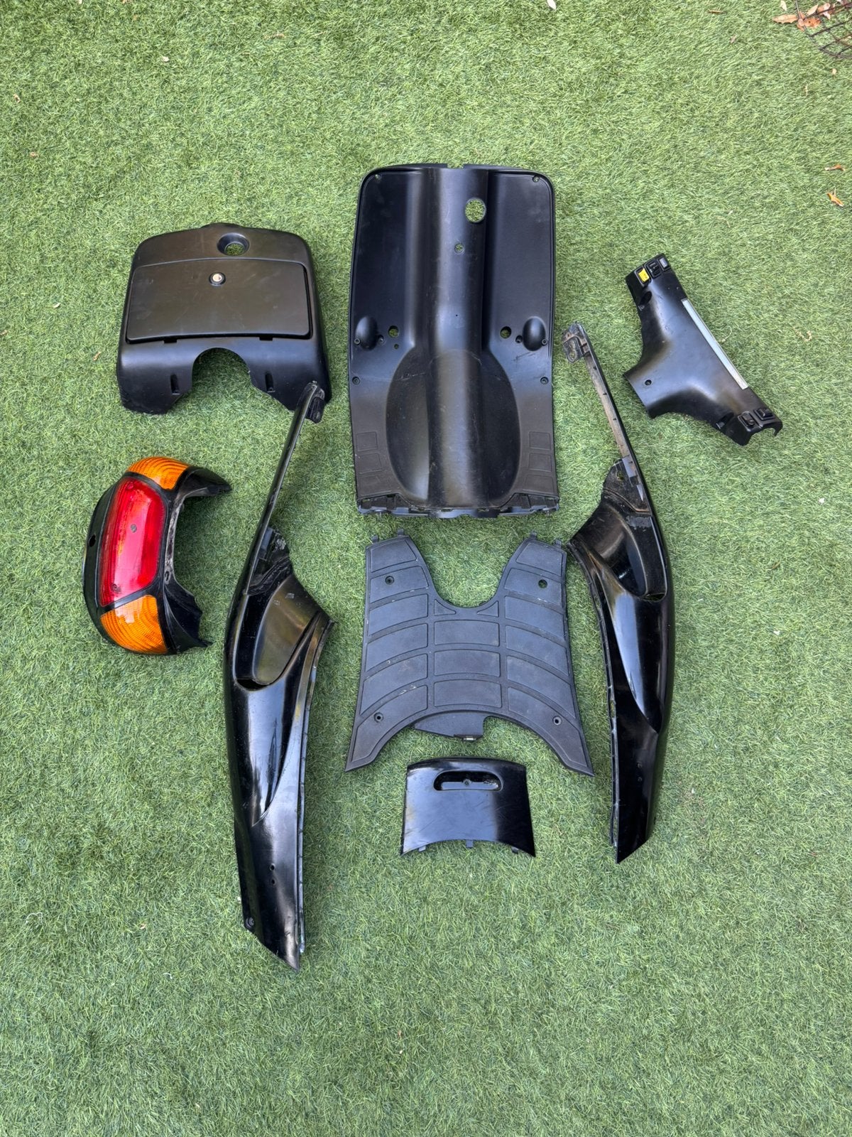 Zip type 3 | binnen kappen set, Ophalen, Zo goed als nieuw, Kap, Piaggio